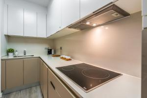 Kuchyň nebo kuchyňský kout v ubytování Apartamento en excelente ubicación, centro de Barcelona