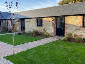 Gallery image of Potcote farm stables accommodation fudges stable in Towcester