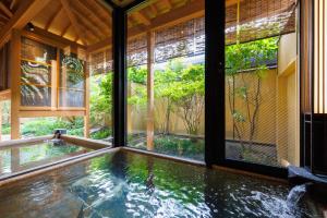 Kolam renang di atau dekat dengan やど紫苑亭 Yado Shiontei