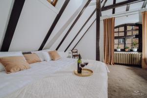 Posteľ alebo postele v izbe v ubytovaní Apartamenty Lokalna