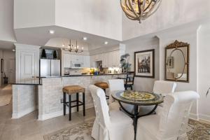 Gallery image of Nautical Club #702 in Atlantic Beach