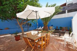 Patio alebo iná vonkajšia časť ubytovania Villa Lucila