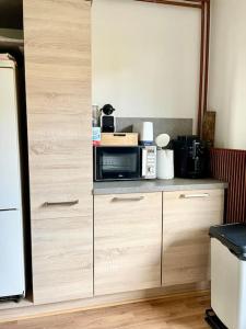 Kuchnia lub aneks kuchenny w obiekcie Vive la vie - maison de famille à Mers proche mer