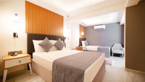 Imagen de la galería de HOTEL DESTİLL, en Antalya 36 fotos más