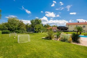 Vonkajšia záhrada v ubytovaní Villa Piljak