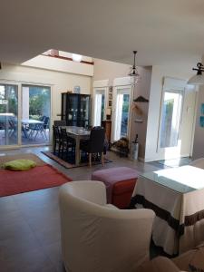 Μια τηλεόραση ή/και κέντρο ψυχαγωγίας στο Villa de Cristal