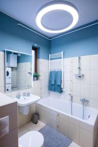 Kúpeľňa v ubytovaní Urban Jungle Apartment in the Citycenter