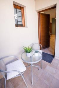 Posedenie v ubytovaní Urban Jungle Apartment in the Citycenter