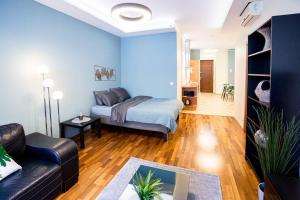 Posteľ alebo postele v izbe v ubytovaní Urban Jungle Apartment in the Citycenter