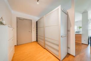 Zdjęcie z galerii obiektu Spektakuläres Apartment ✩ 7. Stock ✩ kostenlose Parkgarage w Wiedniu
