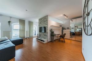 Kuchnia lub aneks kuchenny w obiekcie Spektakuläres Apartment ✩ 7. Stock ✩ kostenlose Parkgarage