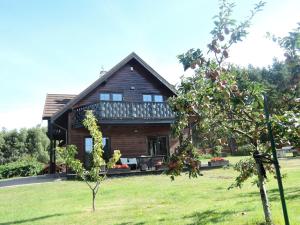 Ogród w obiekcie Modern holiday homes for 8 people with the pool