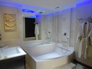 Galeriebild der Unterkunft Slipi Apartment 2BR in Jakarta