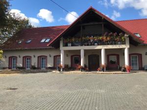 Budova, kde se penzion – hostinec nachází