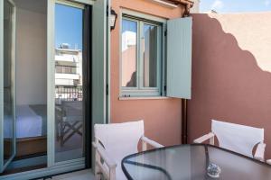 Balkón nebo terasa v ubytování Mythodea Luxury Suites