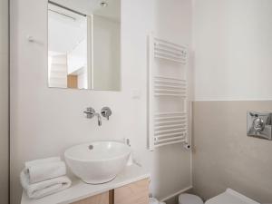 Koupelna v ubytování Mythodea Luxury Suites