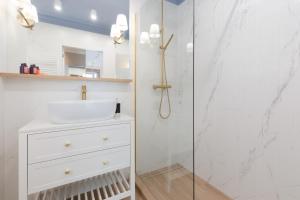 Kúpeľňa v ubytovaní Wyspa Solna Kołobrzeg by Renters Prestige