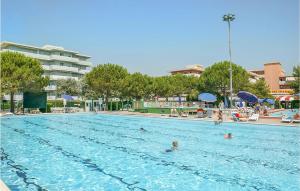 The swimming pool at or close to 2 Bedroom Lovely Apartment In Bibione