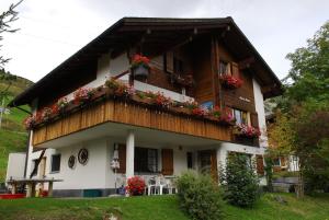 Pastatas, kuriame yra šie apartamentai