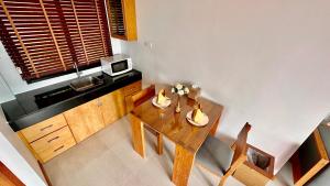 Kuchyň nebo kuchyňský kout v ubytování Aonang Phu Dahla Private Pool & Sea View - SHA Plus