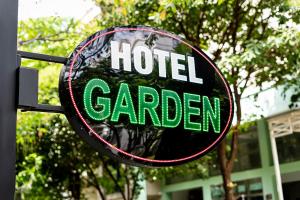 Chứng chỉ, giải thưởng, bảng hiệu hoặc các tài liệu khác trưng bày tại La Palma - Garden Saigon Hotel Phu My Hung