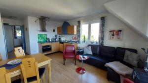 Kuchyň nebo kuchyňský kout v ubytování Ferienwohnung Weitblick Breege