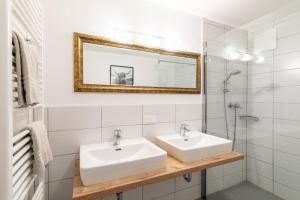 Łazienka w obiekcie Appartements DAS RETTENBACHER