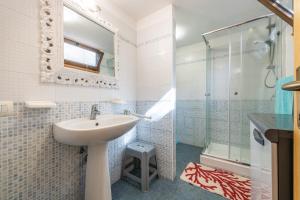 Kúpeľňa v ubytovaní Villa Maladroxia