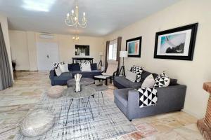 A seating area at Villa Scenic with Private Pool - Sleeps 8