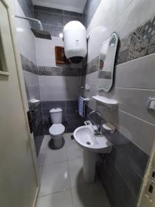 Bagno di Aton pyramids view guest house