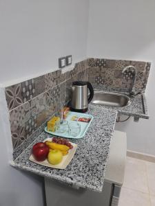 Cucina o angolo cottura di Aton pyramids view guest house