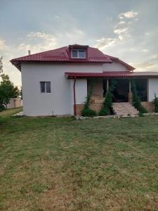 Το κτήριο όπου στεγάζεται  η βίλα