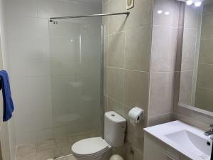 Koupelna v ubytování Apartments Los Cristianos 15A2