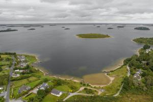 Loodusmaastik puhkemaja lähedal