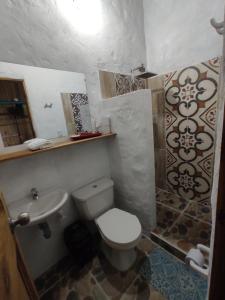 Koupelna v ubytování Jaibaná Spa