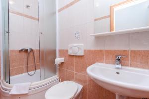 Kúpeľňa v ubytovaní Apartments Josip S