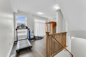 Φωτογραφία από το άλμπουμ του Beautiful absolutely stunning townhome σε Vaughan