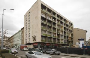 Budova, v ktorej sa apartmán nachádza