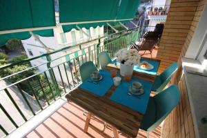A balcony or terrace at BLUE BAY Lussuoso A due passi dal mare