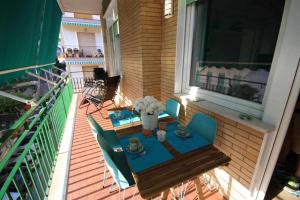 A balcony or terrace at BLUE BAY Lussuoso A due passi dal mare