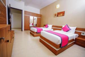 Gallery image of Lantern Apart Hotel in Perintalmanna
