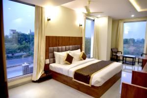 ジャイプールにあるHotel Aarnaのギャラリーの写真