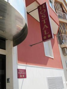 Gallery image of Hostal Meseguer in El Altet