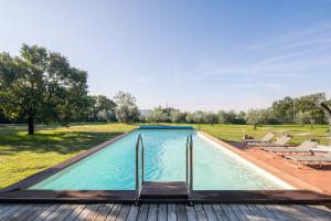 The swimming pool at or close to Villino il Campone by VacaVilla