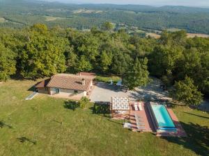 The swimming pool at or close to Villino il Campone by VacaVilla