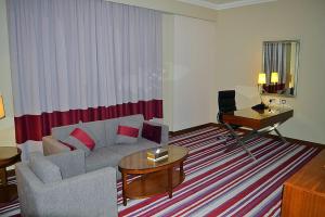 Een zitgedeelte bij Wonder Palace Hotel Qatar