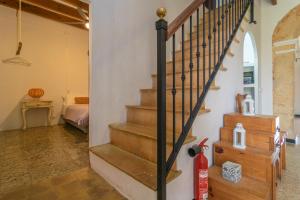 A bed or beds in a room at Son Indiot