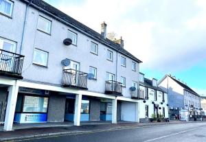 a building on the side of a street at Anchor View in Ardrishaig