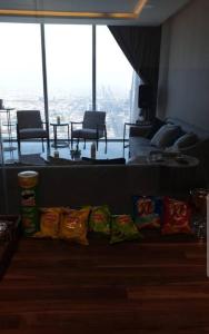 a room with bags of potato chips on the floor at شقة خاصة برج رافال in Riyadh