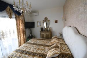 Posteľ alebo postele v izbe v ubytovaní Villa Panorama, now a Smart Home